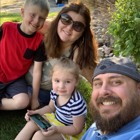 Meet your Posher, Ashlen - Picture 1 of 1